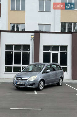 Мінівен Opel Zafira 2009 в Києві