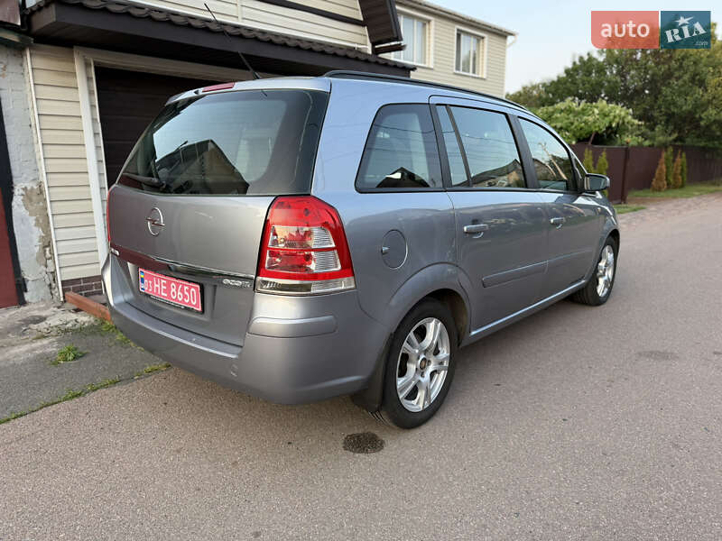 Минивэн Opel Zafira 2008 в Борисполе