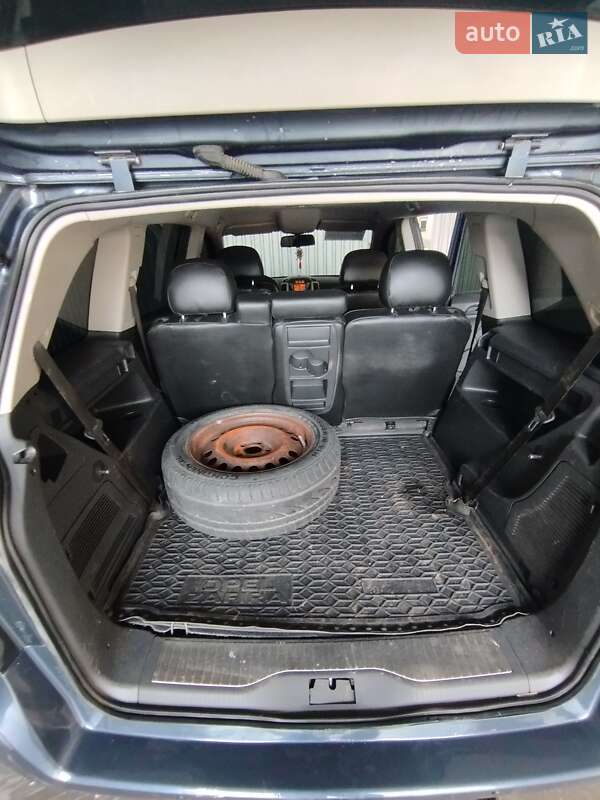 Минивэн Opel Zafira 2008 в Баре