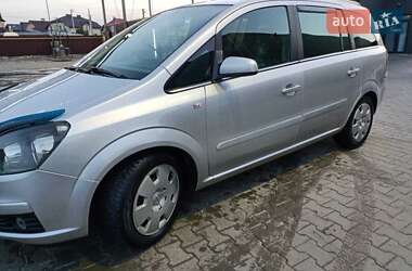 Минивэн Opel Zafira 2007 в 