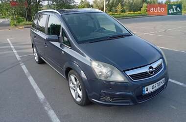 Минивэн Opel Zafira 2007 в Киеве