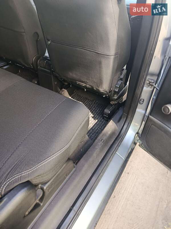 Мінівен Opel Zafira 2005 в Світловодську фото 8 Мінівен Opel Zafira 2005 в Світловодську