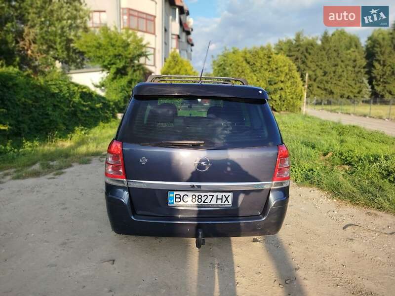 Opel Zafira 2009
