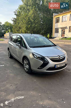 Минивэн Opel Zafira 2013 в 
