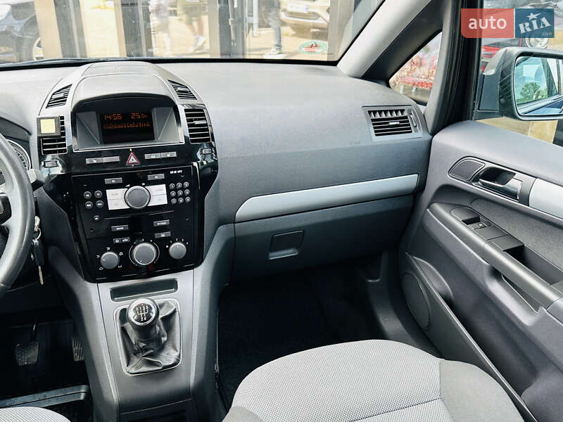 Мінівен Opel Zafira 2011 в Харкові фото 24 Мінівен Opel Zafira 2011 в Харкові