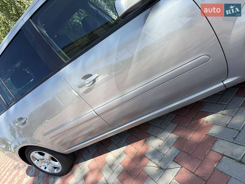 Мінівен Opel Zafira 2009 в Білій Церкві