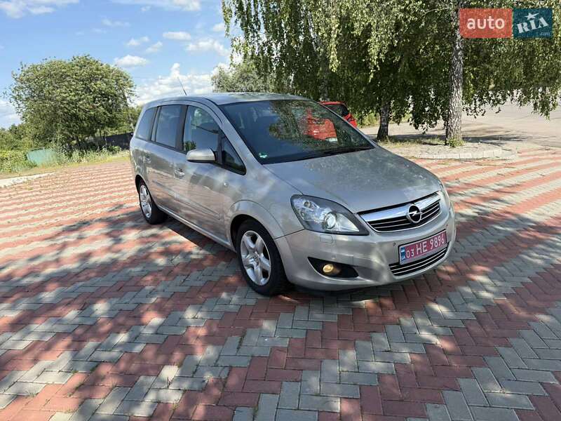 Мінівен Opel Zafira 2009 в Білій Церкві
