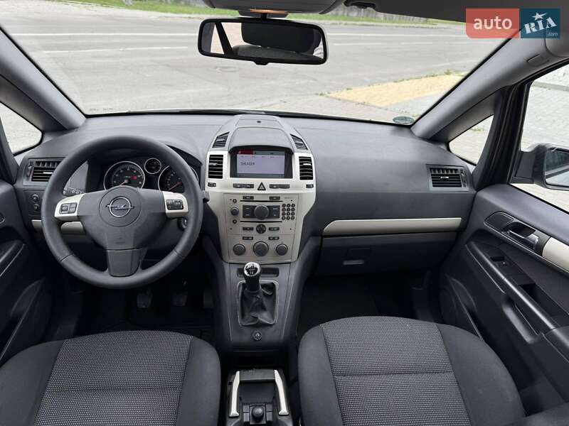 Мінівен Opel Zafira 2009 в Білій Церкві