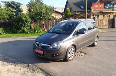 Мінівен Opel Zafira 2010 в Луцьку