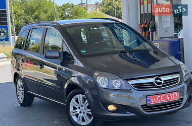 Минивэн Opel Zafira 2012 в 