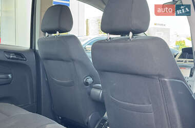 Минивэн Opel Zafira 2012 в 