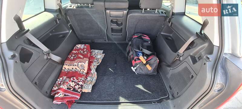 Мінівен Opel Zafira 2011 в Лисянці