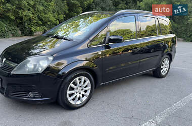 Минивэн Opel Zafira 2005 в Полтаве