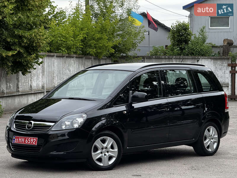 Минивэн Opel Zafira 2014 в Белой Церкви