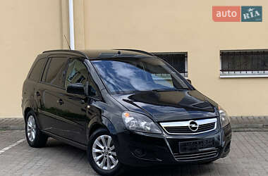 Мінівен Opel Zafira 2013 в Трускавці