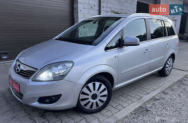 Мінівен Opel Zafira 2010 в Луцьку