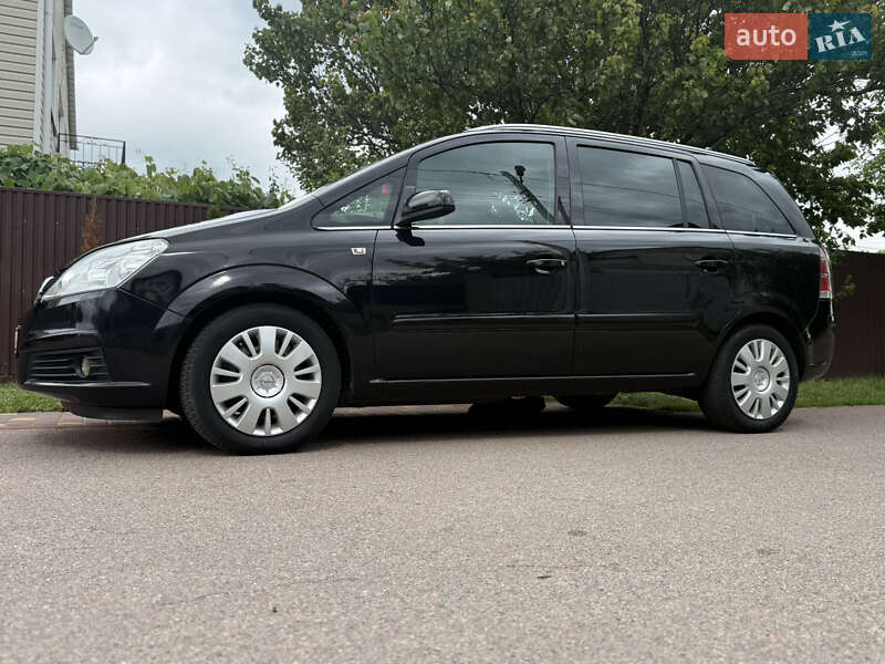 Opel Zafira 2008