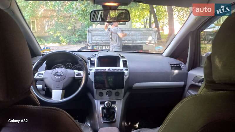 Мінівен Opel Zafira 2008 в Кременчуці фото 4 Мінівен Opel Zafira 2008 в Кременчуці