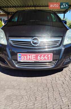 Микровэн Opel Zafira 2014 в Луцке