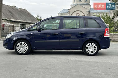 Мінівен Opel Zafira 2011 в 