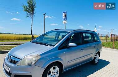 Минивэн Opel Zafira 2007 в Красилове