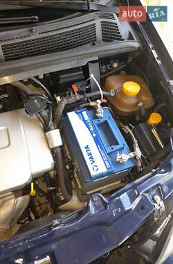 Мінівен Opel Zafira 2005 в 