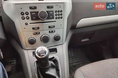 Мінівен Opel Zafira 2009 в Луцьку