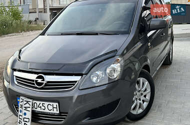 Минивэн Opel Zafira 2011 в Тернополе