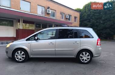 Минивэн Opel Zafira 2009 в Хмельницком
