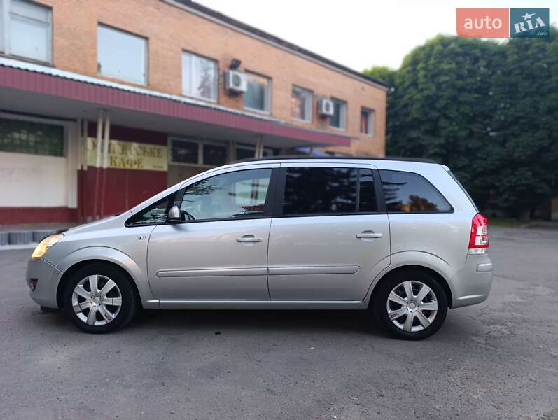 Opel Zafira 2009
