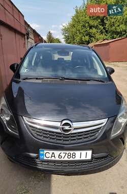 Минивэн Opel Zafira 2012 в Черкассах
