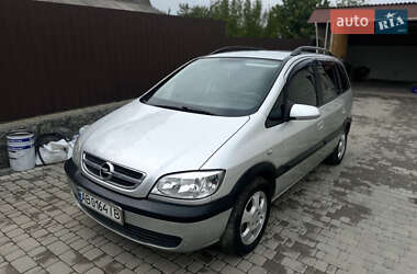Мінівен Opel Zafira 2003 в Тульчині