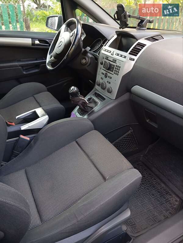 Мінівен Opel Zafira 2009 в Полонному