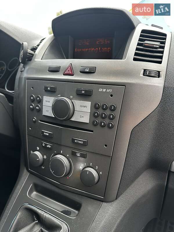Минивэн Opel Zafira 2007 в Надворной