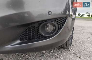 Минивэн Opel Zafira 2011 в 