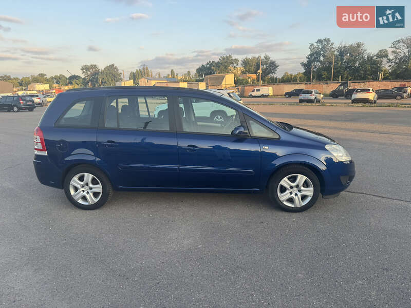 Мінівен Opel Zafira 2009 в Білій Церкві