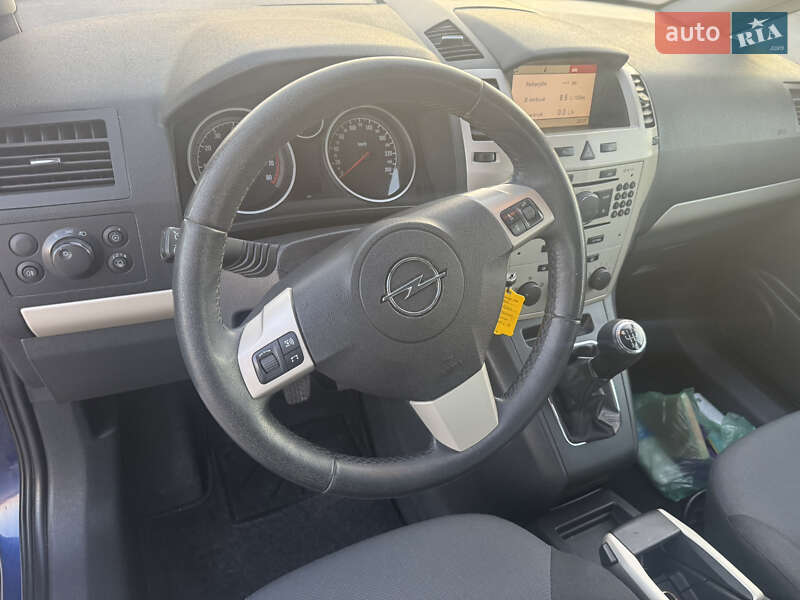 Мінівен Opel Zafira 2009 в Білій Церкві