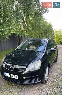 Мінівен Opel Zafira 2005 в Луцьку