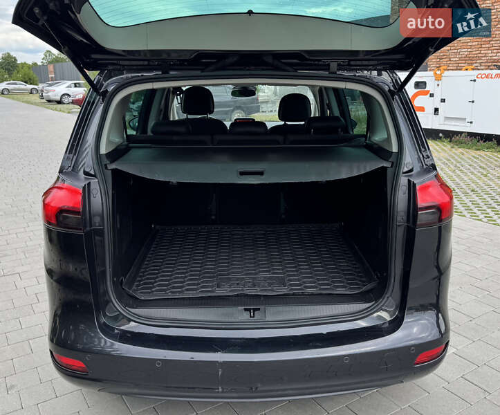 Микровэн Opel Zafira 2015 в Хмельницком