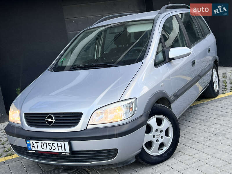 Opel Zafira 2002
