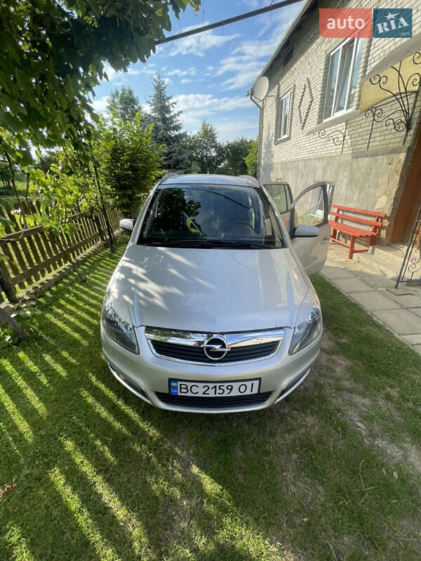 Opel Zafira 2005