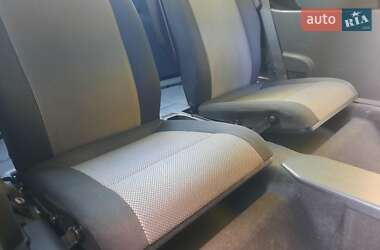 Мінівен Opel Zafira 2010 в 