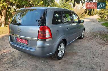 Мінівен Opel Zafira 2010 в 