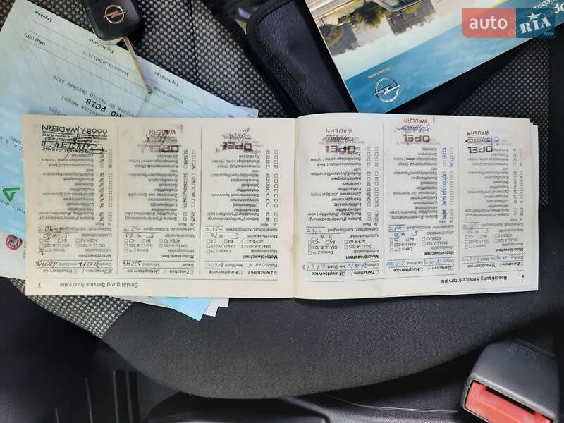Минивэн Opel Zafira 2010 в Полтаве