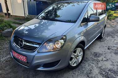 Мінівен Opel Zafira 2010 в 