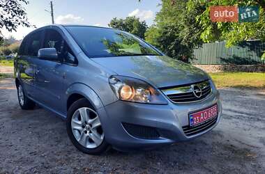 Мінівен Opel Zafira 2010 в 