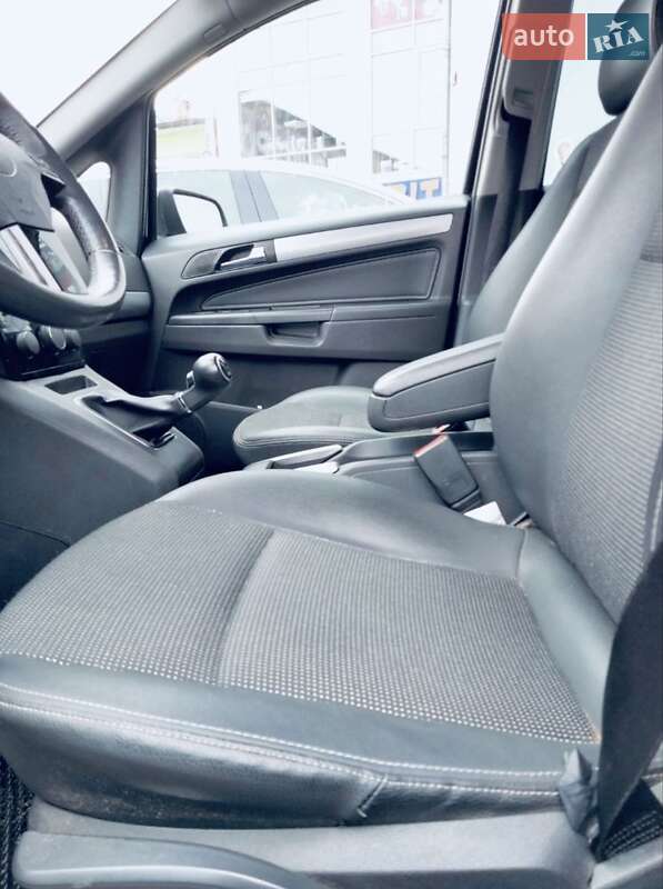 Мінівен Opel Zafira 2008 в Самборі