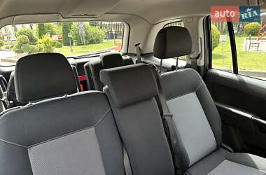 Мінівен Opel Zafira 2010 в 