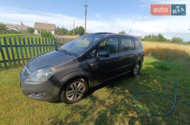 Минивэн Opel Zafira 2010 в Камне-Каширском