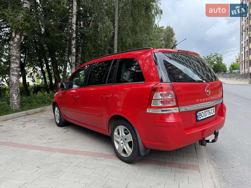 Минивэн Opel Zafira 2010 в Тернополе фото 2 Минивэн Opel Zafira 2010 в Тернополе